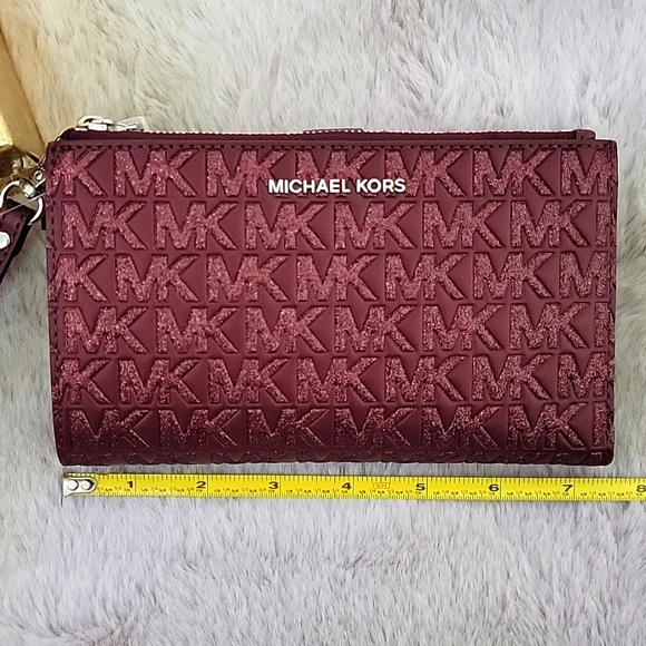 Michael Kors wristlet burgundy wallet - Picture 9 of 11